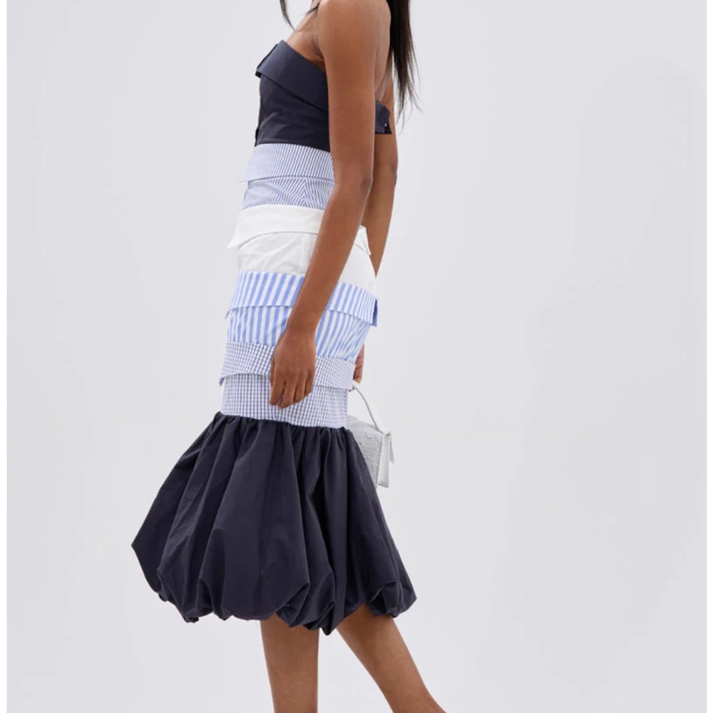 LOST IN THE CITY LAYERED POPLIN MIDI DRESS - S - Picture 3 of 6